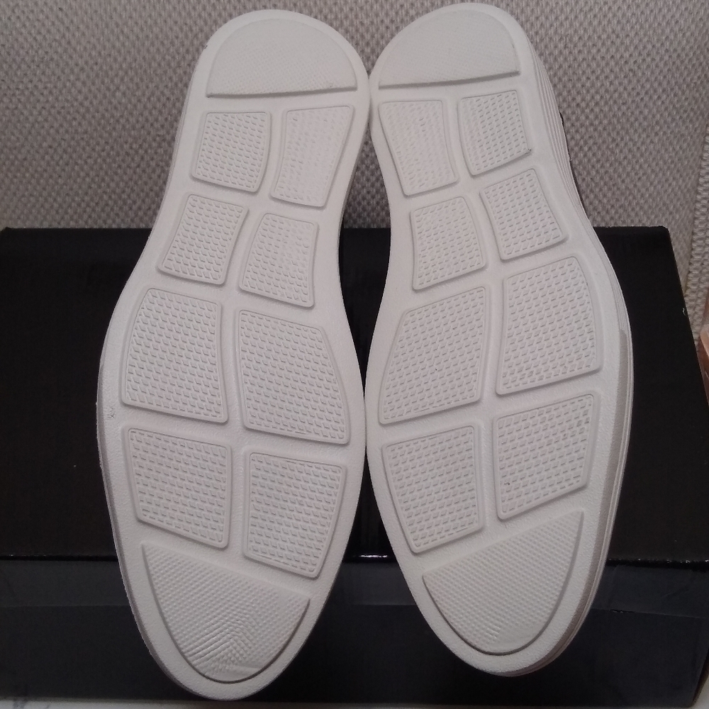Marc Joseph Somerset Leather Sneaker - Picture 8 of 10